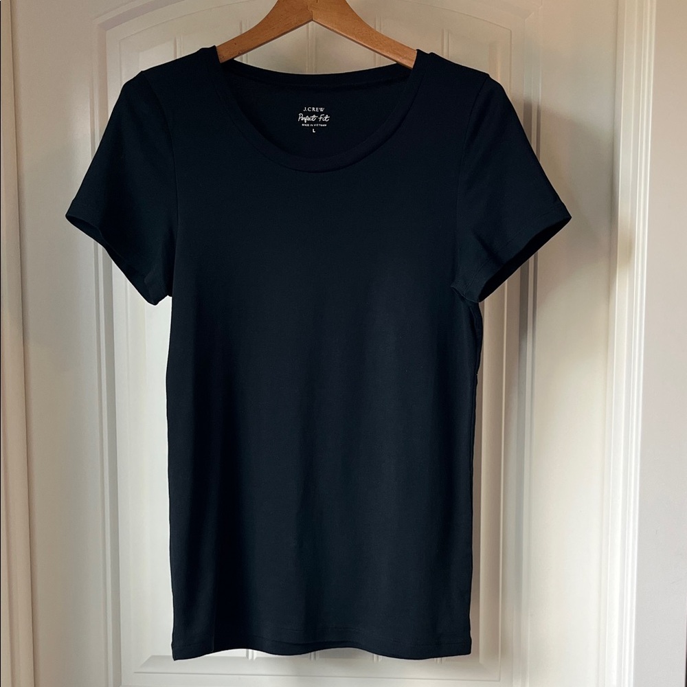 J. Crew Women's Black Short-Sleeve Crewneck Tee